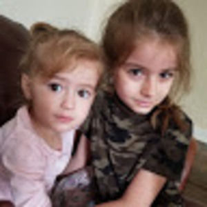 Meet your Posher, Shqipe